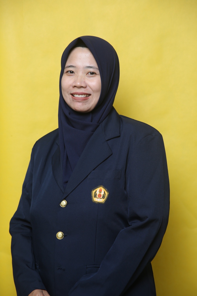 Rahmi Alma Farah Adang