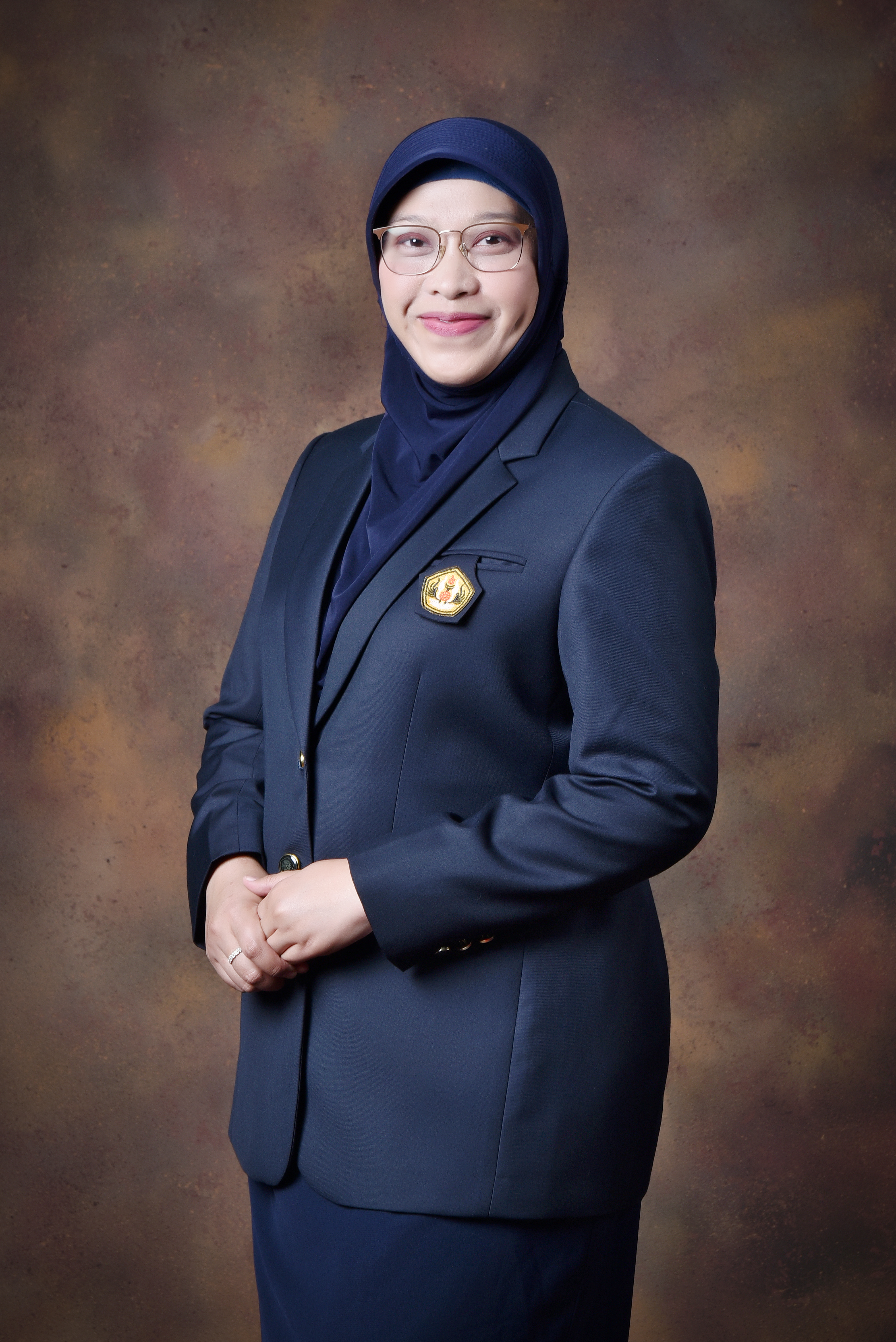 Insi Farisa Desy Arya