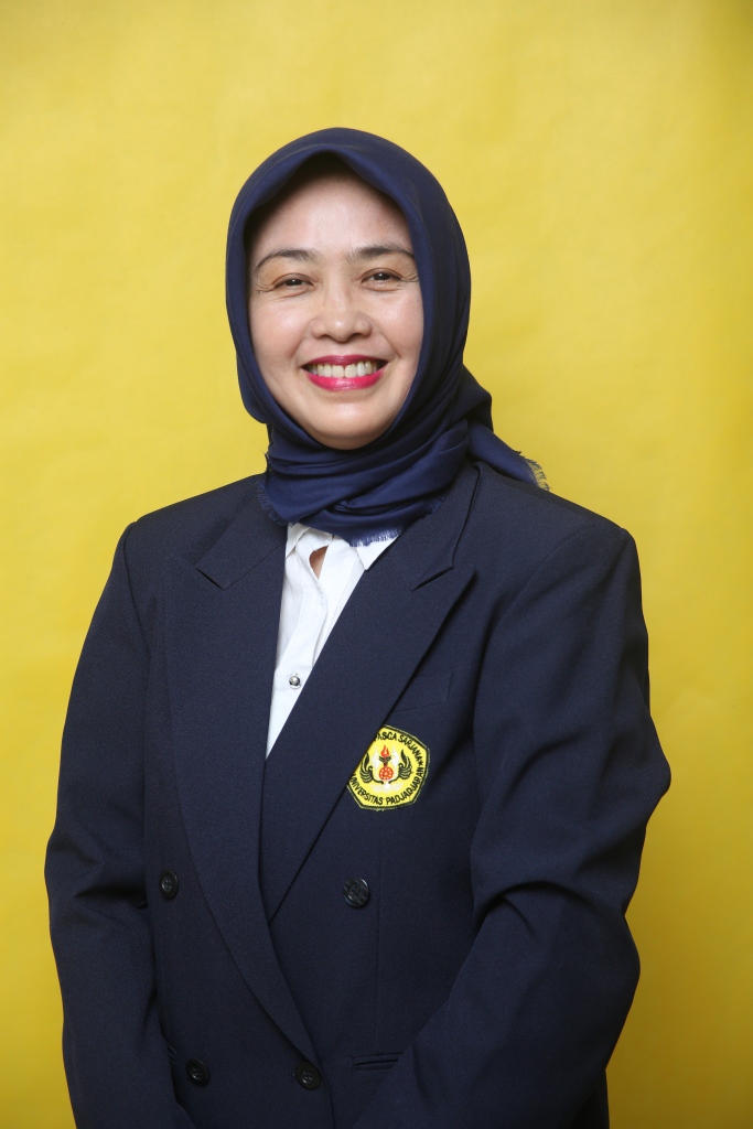 Dewi Ratnasari