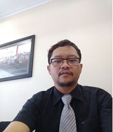 Dr. Gigin Ginanjar Kamil Basar, S.Sos., MM.