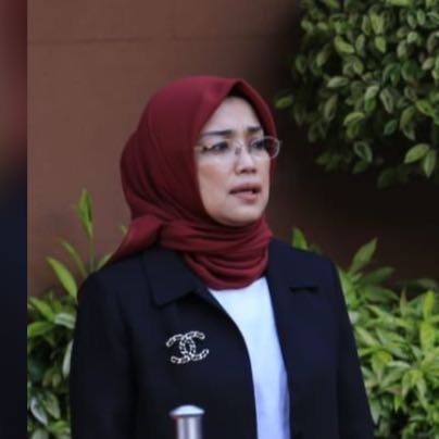 Ina Primiana Febri Mustika Soeharsono