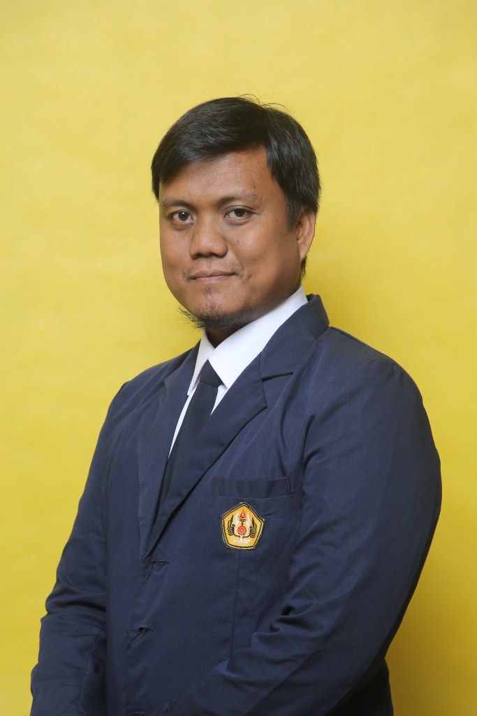 Idil Akbar