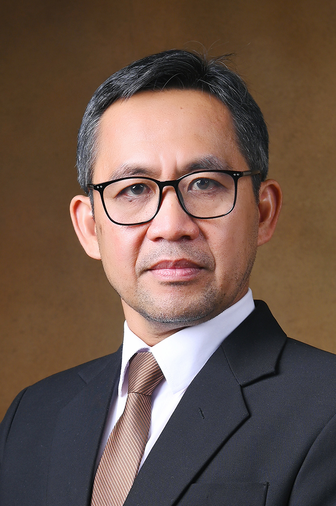 Prof. Yusup Hidayat, S.P., M.Phil., Ph.D.